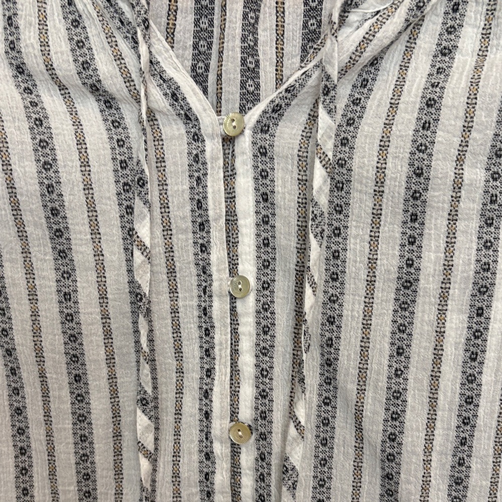 J Jill Women’s Bohemian  Striped Gray and White Top - Picture 2 of 7